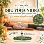 Dru Yoga Nidra is een les om naar volledige lichamelijke en geestelijke ontspanning te komen. De les begint met een aantal lichte losmaak oefeningen om het lichaam voor te bereiden. Daarna neem je liggend plaats op je yogamat met een heerlijke warme deken voor de Yoga Nidra sessie.